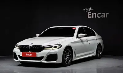 BMW 5-Series · 2021 год