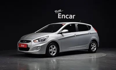 Hyundai Accent · 2012 год