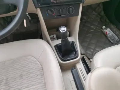 Skoda Rapid 2013, 79800 км, за 16299 CNY - фото 16