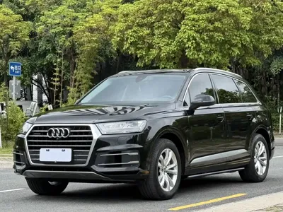 Audi Q7 · 2019 год