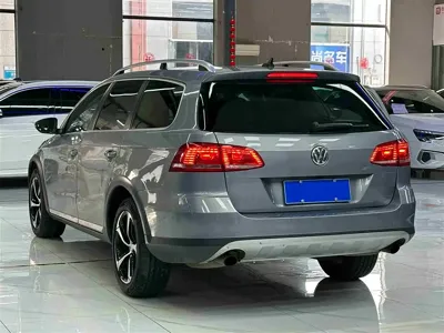 Volkswagen Magotan (Import) 2013, 87000 км, за 78800 CNY