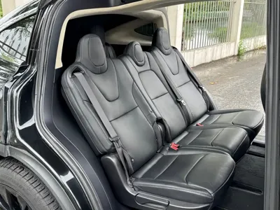 Tesla Model X 2019, 82000 км, за 193800 CNY - фото 12
