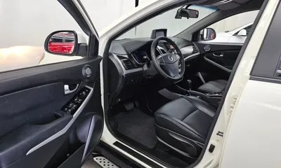 KG_Mobility_Ssangyong KORANDO 2014, 127354 км, за 3400000 KRW - фото 10