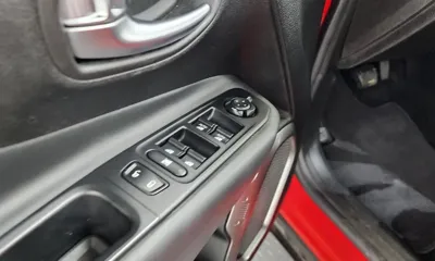 Jeep Renegade 2018, 66909 км, за 10500000 KRW - фото 34
