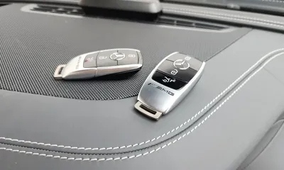 Mercedes-Benz AMG GT 2022, 60177 км, за 80000000 KRW - фото 15