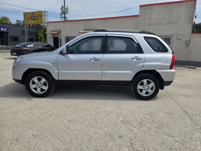 Kia Sportage 2008, 243727 км, за 2300000 KRW