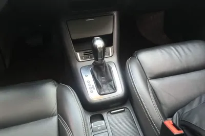 Volkswagen Tiguan 2016, 166900 км, за 55695.76 CNY - фото 16