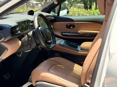 Nio ES6 2022, 55000 км, за 158800 CNY