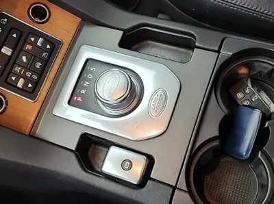Land Rover Discovery 2015, 135455 км, за 17490000 KRW - фото 8