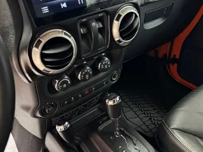 Jeep Wrangler 2013, 126000 км, за 118000 CNY - фото 13