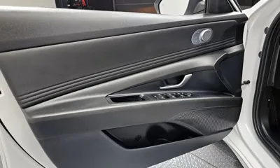 Hyundai Avante 2023, 56085 км, за 21800000 KRW - фото 24