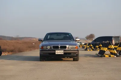 BMW 7-Series 1996, 70000 км, за 17000000 KRW