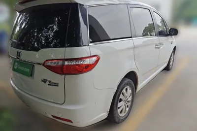 Luxgen Great 7 MPV 2016, 139400 км, за 36382.73 CNY