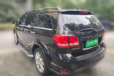 Dodge Journey 2013, 99000 км, за 37286.86 CNY