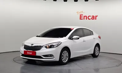 Kia K3 · 2015 год