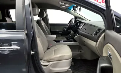 Kia Canival 2017, 170629 км, за 5900000 KRW - фото 12