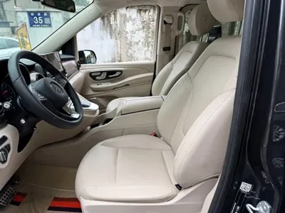Mercedes-Benz V-Class 2021, 77000 км, за 214000 CNY - фото 8