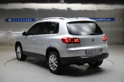 Volkswagen Tiguan 2014, 56900 км, за 7900000 KRW