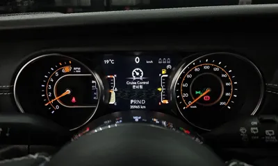 Jeep Wrangler 2022, 35965 км, за 43900000 KRW - фото 8