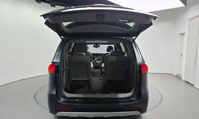 Kia Canival 2016, 181971 км, за 9990000 KRW - фото 20