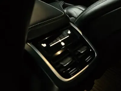 Volvo XC60 2019, 164000 км, за 26650000 KRW - фото 12