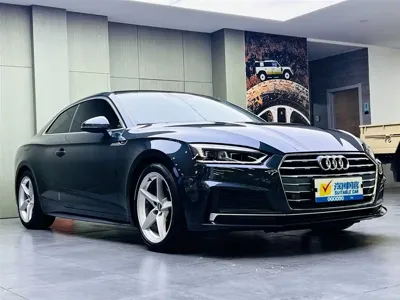 Audi A5 (Import) 2020, 30000 км, за 120500 CNY