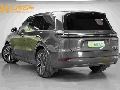 Li Auto Li L9 2025, 24300 км, за 305800 CNY