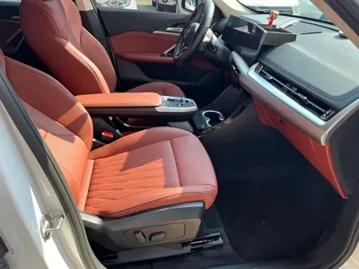 BMW iX1 2025, 9000 км, за 129800 CNY - фото 6