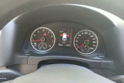 Volkswagen Tiguan 2015, 89600 км, за 46960.37 CNY - фото 10