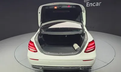 Mercedes-Benz E-Class 2017, 83756 км, за 25500000 KRW - фото 20