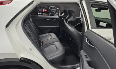 Kia Niro 2025, 14664 км, за 27900000 KRW - фото 11