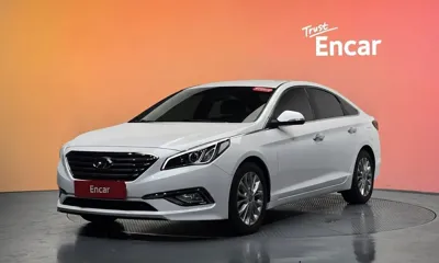 Hyundai Sonata · 2015 год