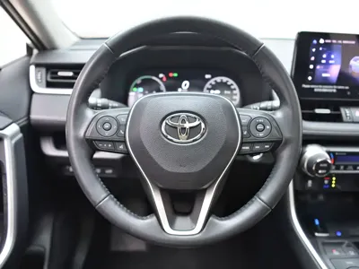 Toyota Wildlander 2023, 30000 км, за 142800 CNY - фото 11