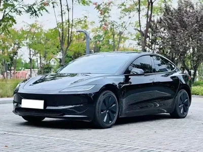 Tesla Model 3 2024, 15000 км, за 93000 CNY