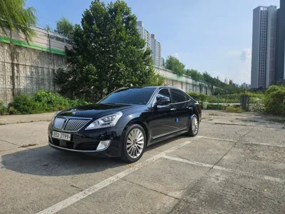Hyundai Equus 2015, 128000 км, за 13800000 KRW