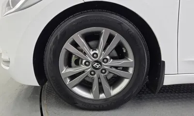 Hyundai Avante 2016, 169920 км, за 7200000 KRW - фото 5