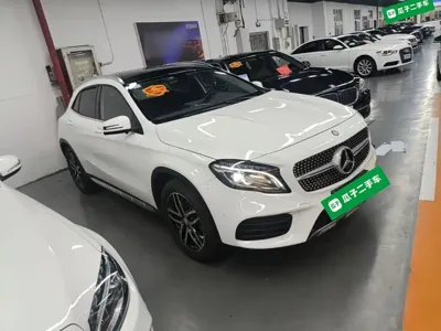 Mercedes-Benz GLA 2015, 138100 км, за 59300 CNY