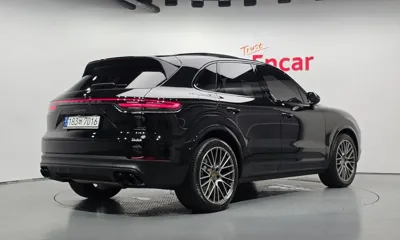 Porsche Cayenne 2023, 10354 км, за 199990000 KRW