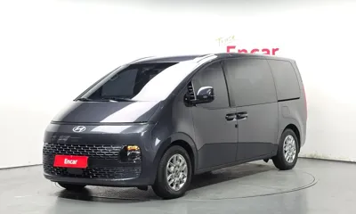 Hyundai Staria · 2025 год