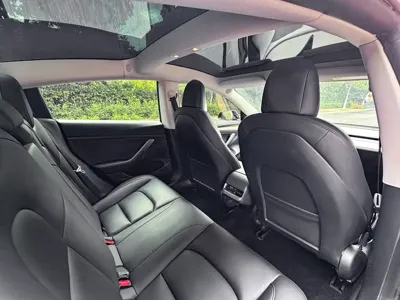 Tesla Model 3 2021, 146000 км, за 98000 CNY - фото 14