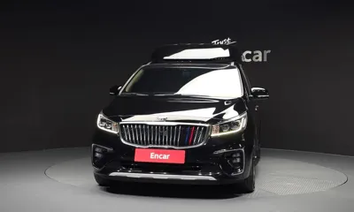 Kia Canival 2019, 106016 км, за 20200000 KRW - фото 3