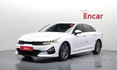 Kia K5 · 2023 год