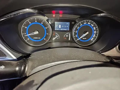 Changan Alsvin V7 2015, 66300 км, за 17280.44 CNY - фото 12