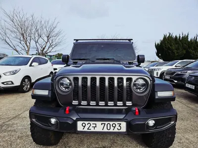 Jeep Gladiator · 2021 год