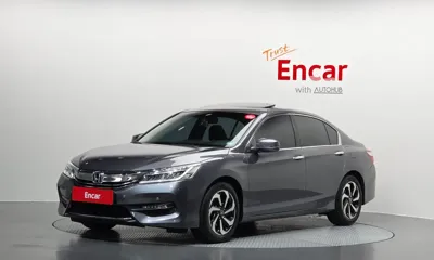 Honda Accord · 2017 год