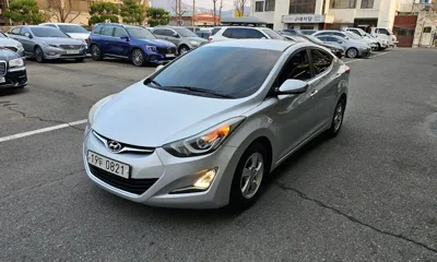 Hyundai Avante · 2016 год