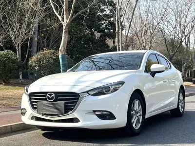 Mazda 3 Axela · 2017 год