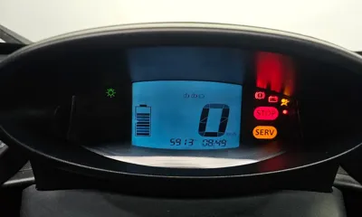 Renault-KoreaSamsung Twizy 2018, 5913 км, за 2800000 KRW - фото 8
