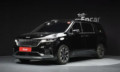 Kia Canival · 2023 год