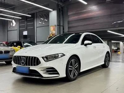 Mercedes-Benz A-Class 2019, 129600 км, за 70600 CNY